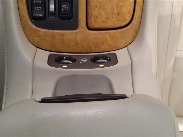 2004 Lexus SC 430 Base