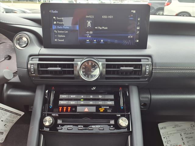 2025 Lexus IS 350 350 F SPORT Design