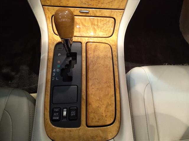 2004 Lexus SC 430 Base