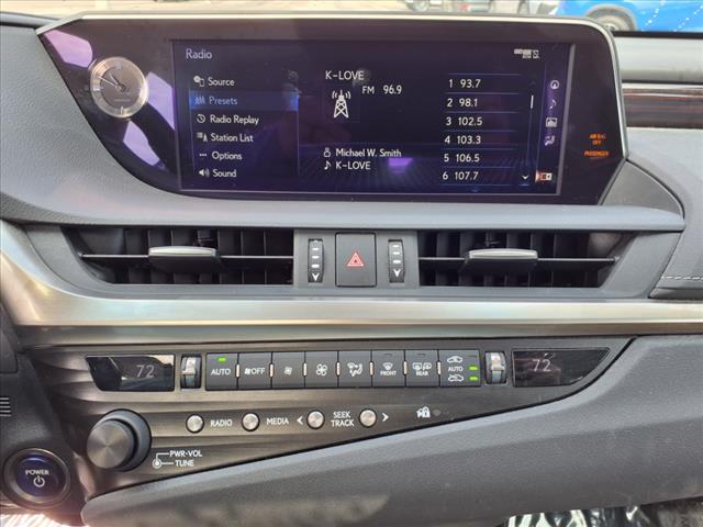 2020 Lexus ES 300h Base