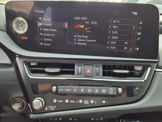 2022 Lexus ES 350 Base