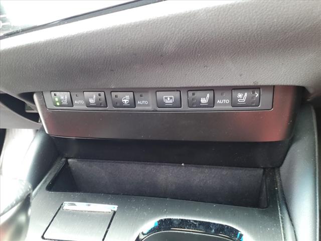 2024 Lexus ES 350 F SPORT Handling
