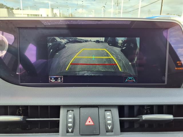 2020 Lexus ES 300h Base