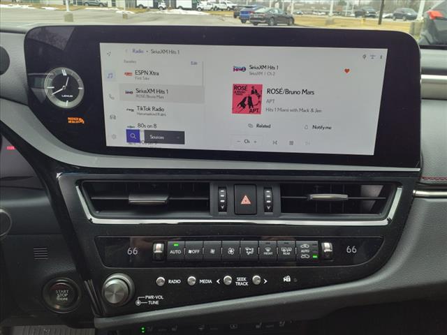 2024 Lexus ES 350 F SPORT Handling