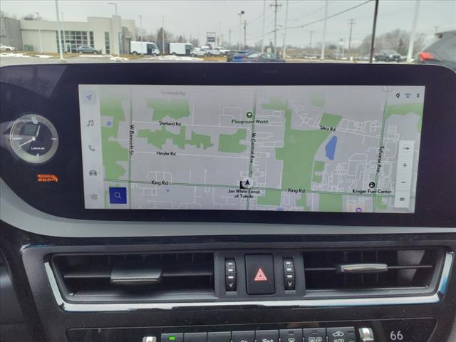2024 Lexus ES 350 F SPORT Handling