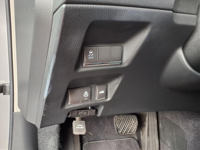 2011 INFINITI M37 x