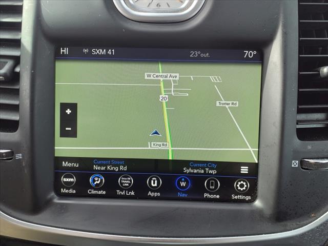 2023 Chrysler 300 Touring L
