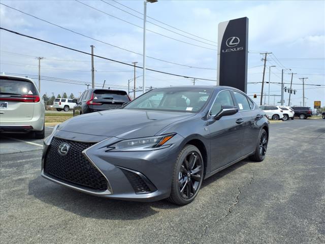 2025 Lexus ES 300h 300h