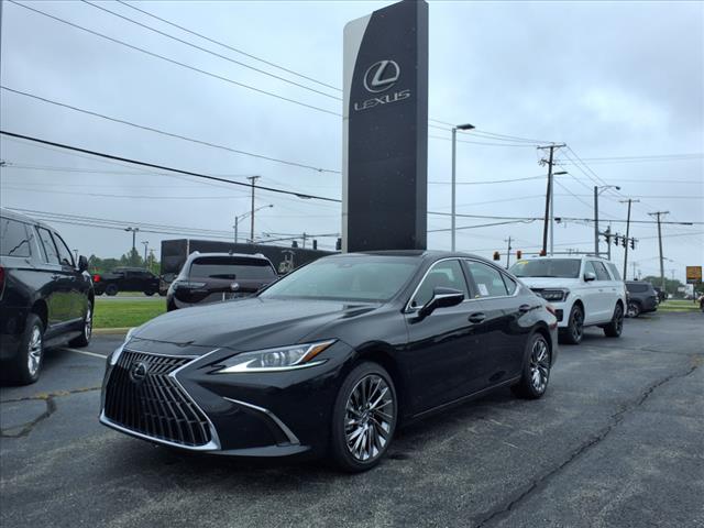 2025 Lexus ES 300h 300h Luxury
