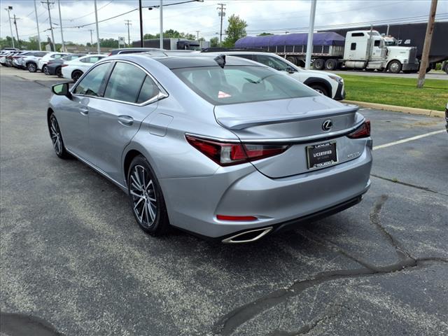 2022 Lexus ES 350 Base