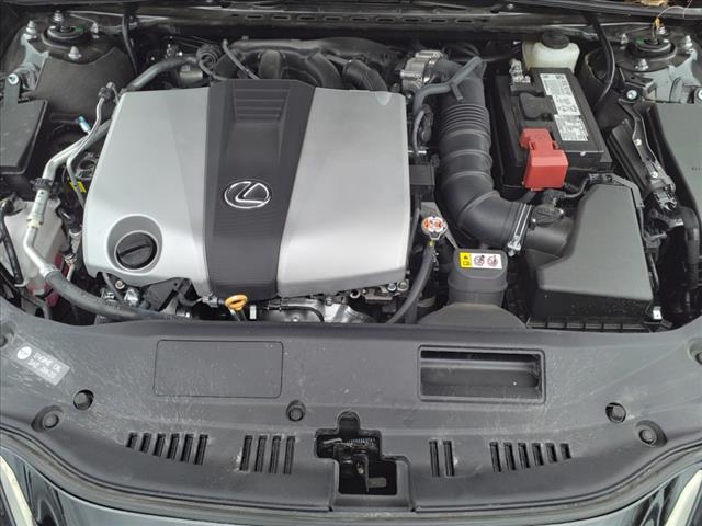 2024 Lexus ES 350 F SPORT Handling