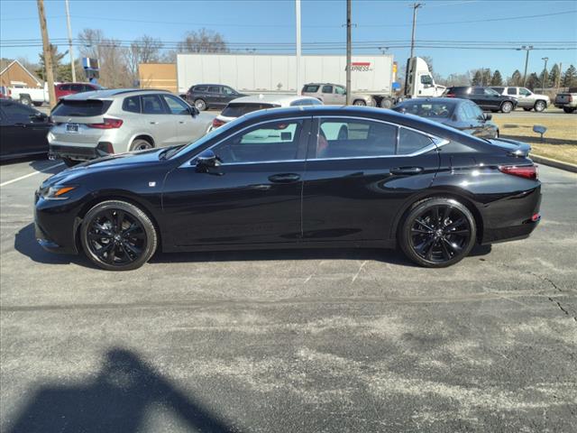 2024 Lexus ES 350 F SPORT Handling