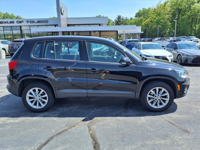 2017 Volkswagen Tiguan 2.0T Limited S 4Motion
