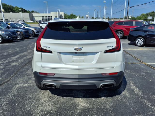 2020 Cadillac XT4 Premium Luxury