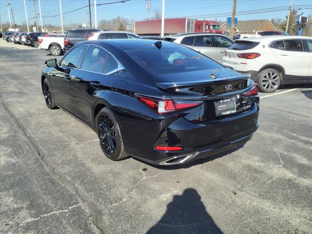 2024 Lexus ES 350 F SPORT Handling