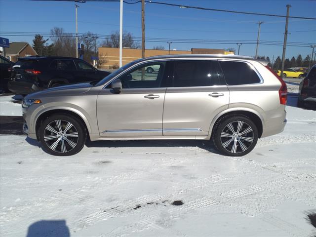2024 Volvo XC90 B6 Ultimate Bright Theme 7P