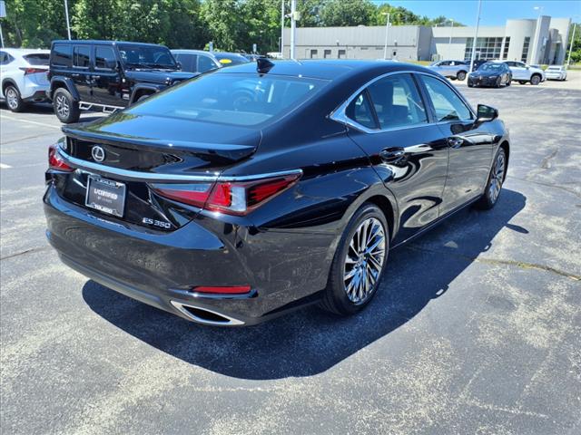 2024 Lexus ES 350 Ultra Luxury