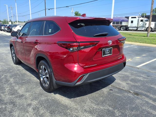 2023 Toyota Highlander XLE