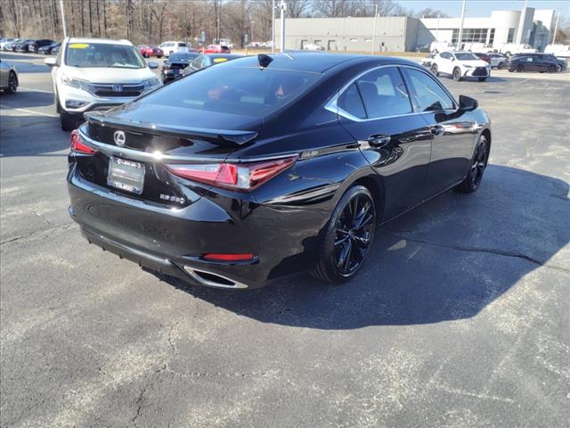 2024 Lexus ES 350 F SPORT Handling