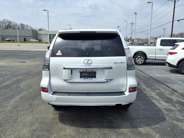2019 Lexus GX 460 Base