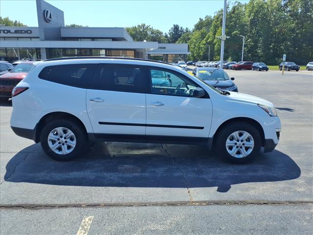 2017 Chevrolet Traverse LS