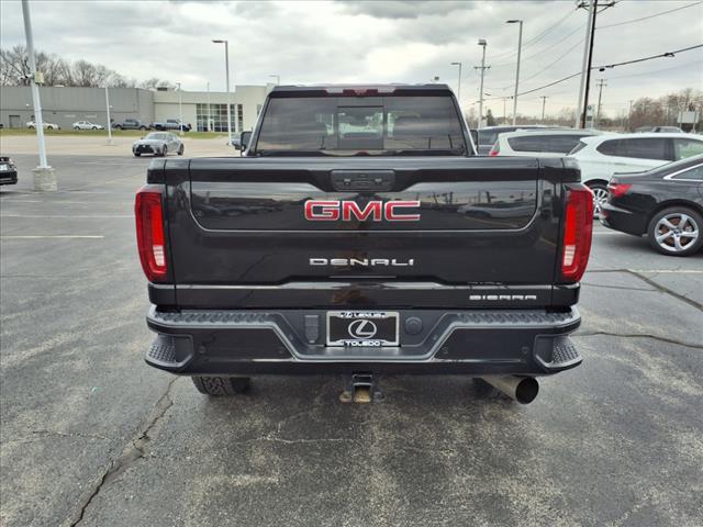 2022 GMC Sierra 2500HD Denali
