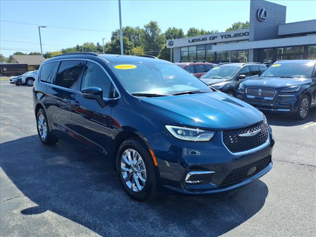 2022 Chrysler Pacifica Touring L