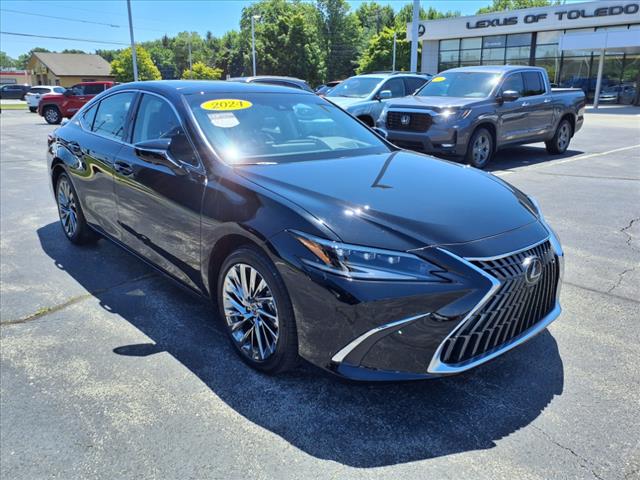 2024 Lexus ES 350 Ultra Luxury