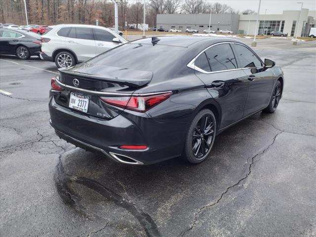2024 Lexus ES 350 F SPORT Handling
