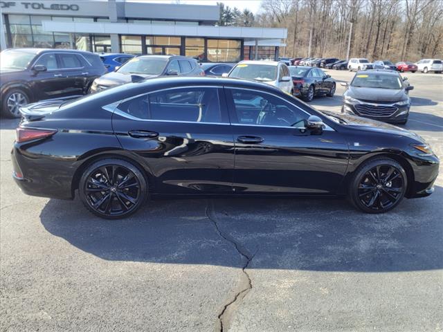 2024 Lexus ES 350 F SPORT Handling