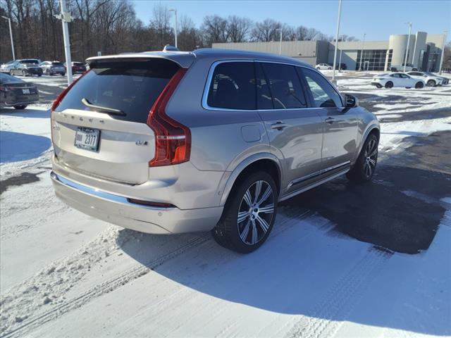 2024 Volvo XC90 B6 Ultimate Bright Theme 7P