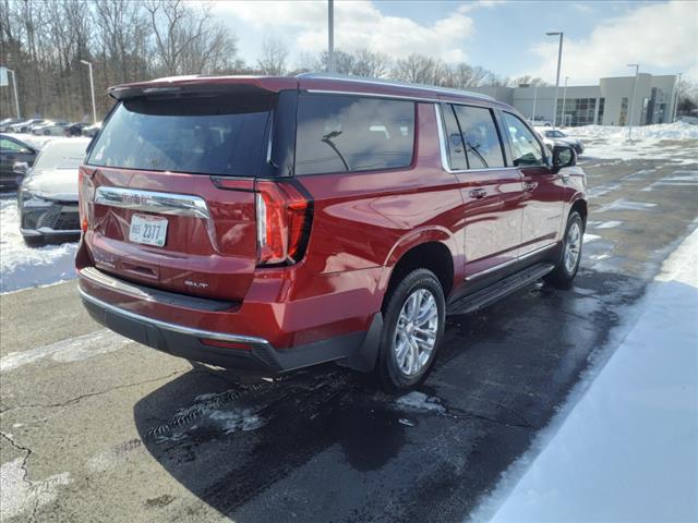 2023 GMC Yukon XL SLT