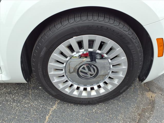 2014 Volkswagen Beetle Convertible 1.8T PZEV