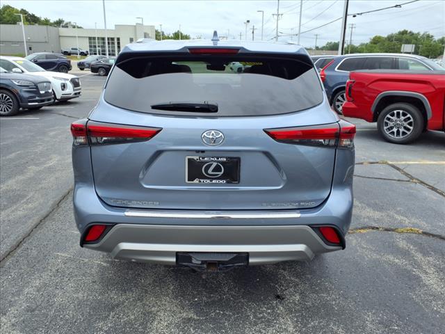 2021 Toyota Highlander Platinum