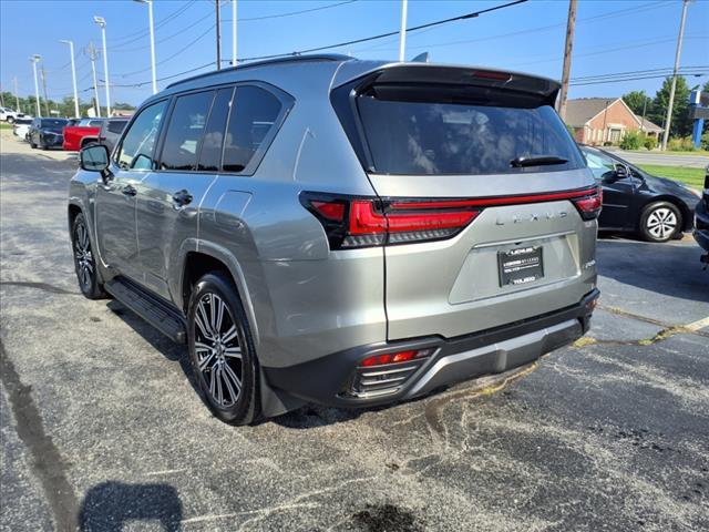 2023 Lexus LX 600 Luxury