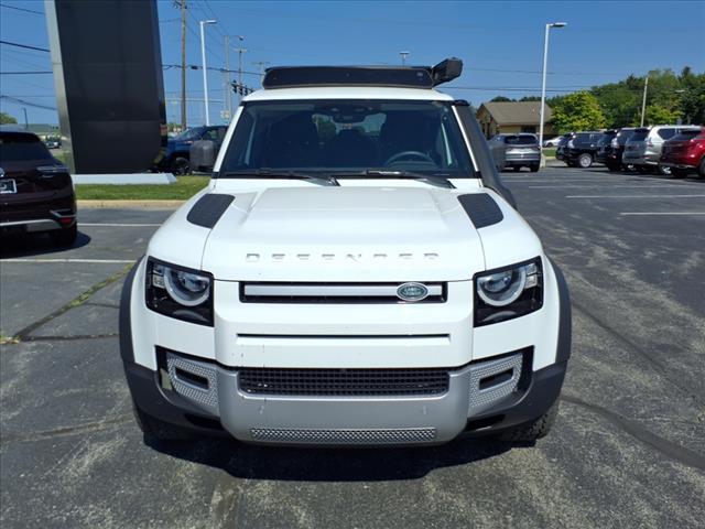 2023 Land Rover Defender 110 Standard