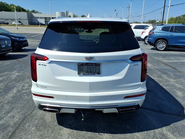 2022 Cadillac XT6 Premium Luxury