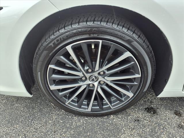 2022 Lexus ES 250 Base