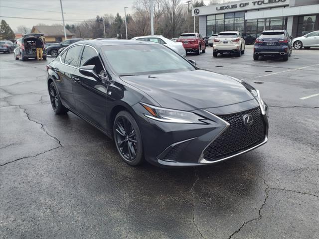 2024 Lexus ES 350 F SPORT Handling