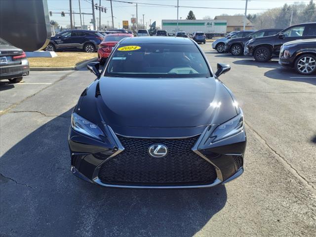 2024 Lexus ES 350 F SPORT Handling
