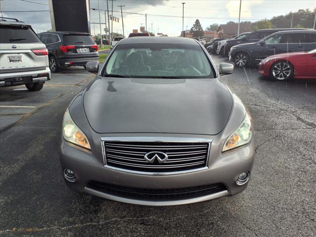 2011 INFINITI M37 x