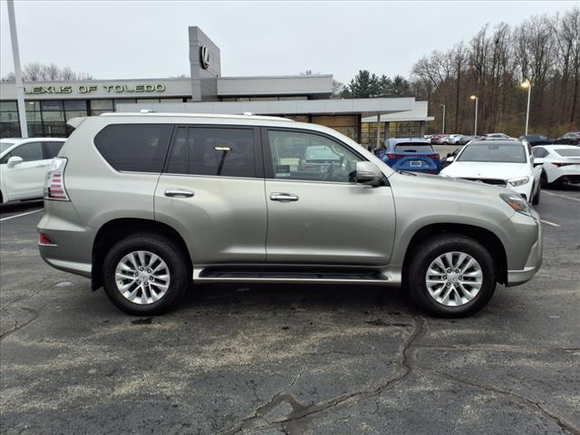 2023 Lexus GX 460 Base