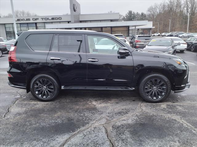 2022 Lexus GX 460 Base