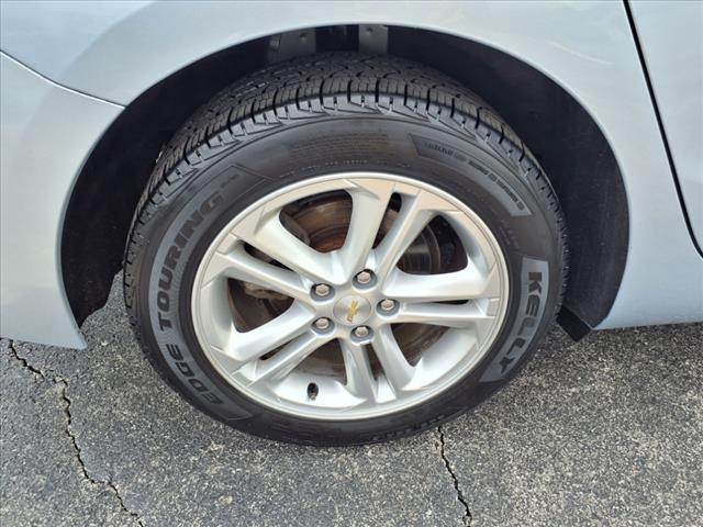 2017 Chevrolet Cruze LT Auto