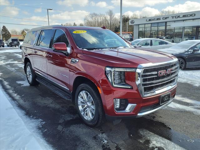 2023 GMC Yukon XL SLT