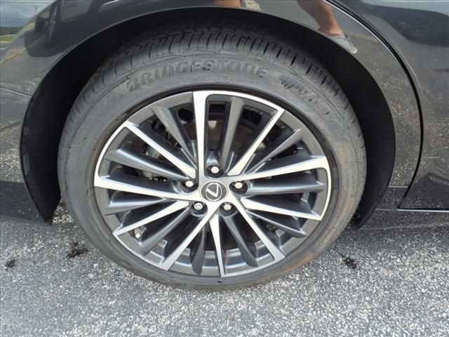2023 Lexus ES 350 Base