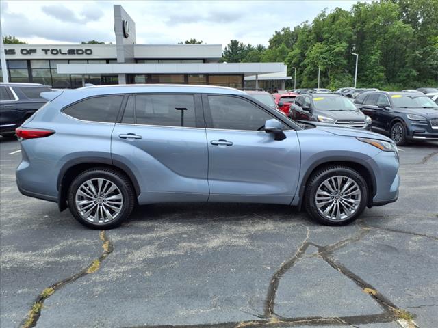 2021 Toyota Highlander Platinum