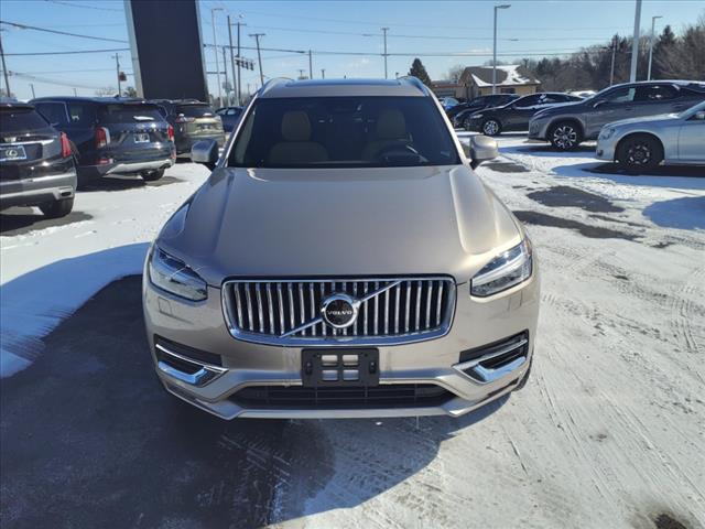 2024 Volvo XC90 B6 Ultimate Bright Theme 7P