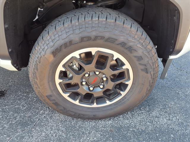 2024 Toyota Tacoma TRD Off-Road HV