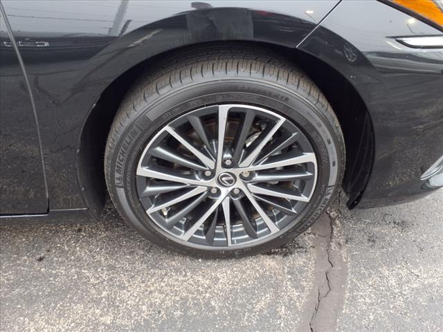 2024 Lexus ES 350 Base
